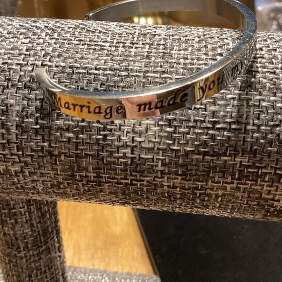 Shiny Silvertone Message Bangle Bracelet - Picture 7 of 8